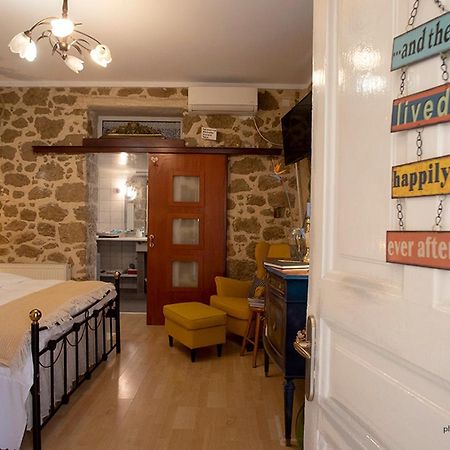 Stone Suite In The Center Of Corinth Exteriér fotografie