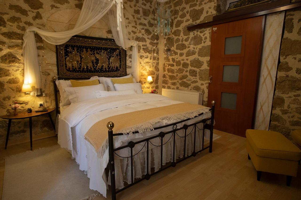 Stone Suite In The Center Of Corinth Exteriér fotografie